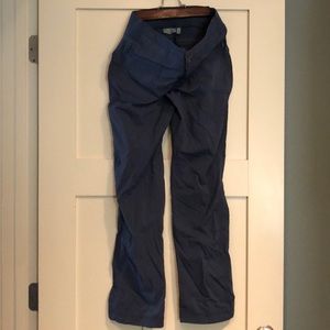 Athleta Trekkie pant
